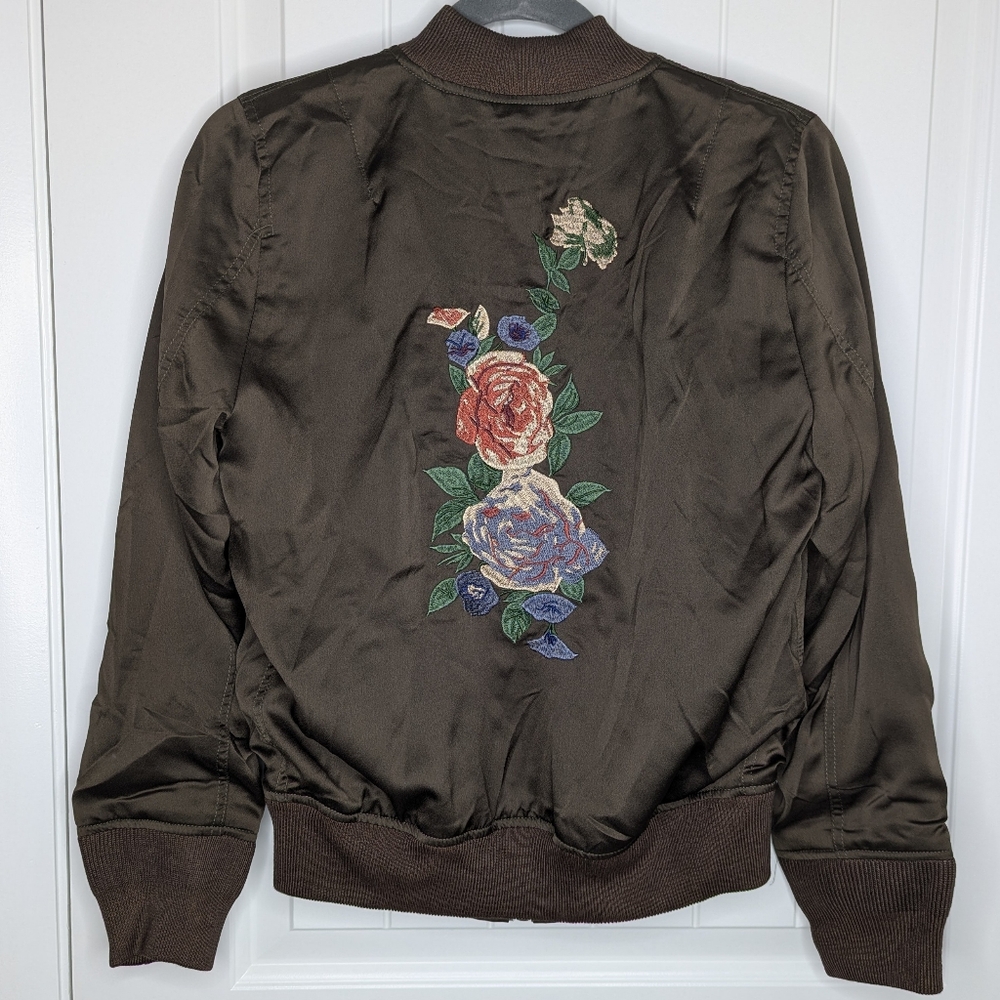 NWOT Olivaceous bomber jacket green with embroidered flowers